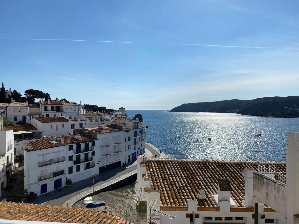Villa TÒRTORA - Casa en el centro con vistas al mar Cadaqués Exterior foto